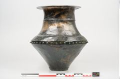 Foto von Bronzekegelhalsgefäß (NHMW-PRAE-025472)